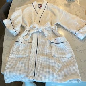 Tommy Hilfiger bath robe